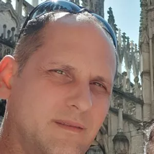 Várszegi Zsolt